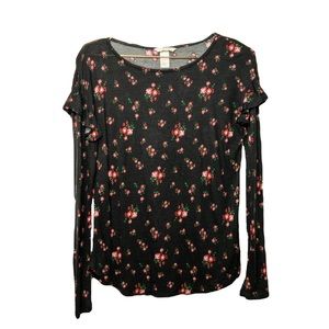 🌸 H&M Floral Long Sleeve Ruffle top